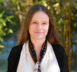 Headshot of Linda Petzold