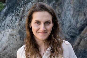 Charlott Vallon headshot